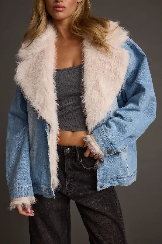Elegant Temperament Rylee Denim Jacket with Faux Fur Trim