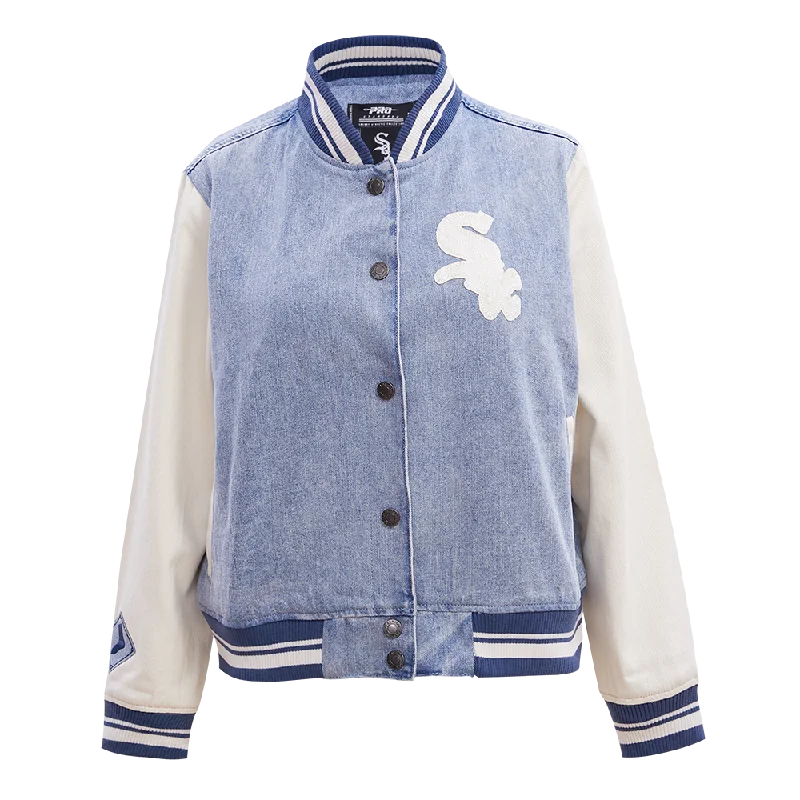Short skirt design MLB CHICAGO WHITE SOX VARSITY BLUES WOMEN'S DENIM VARSITY JACKET (DENIM/LINEN) Short skirt design MLB CHICAGO WHITE SOX VARSITY BLUES WOMEN'S DENIM VARSITY JACKET (DENIM/LINEN)